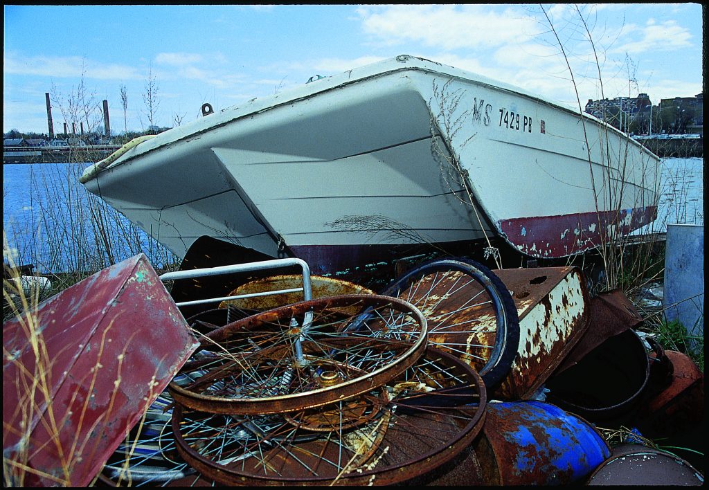 Recycling Dead Boats