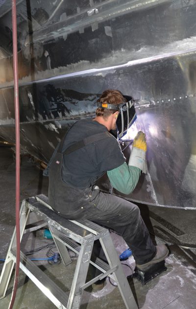 seatedwelder