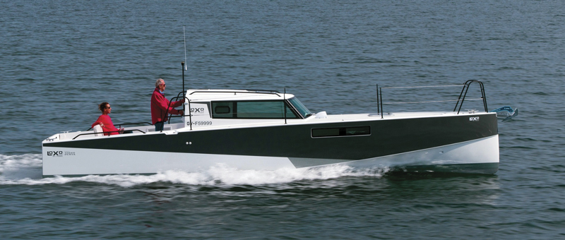 The original Loxo 32 with inboard diesel