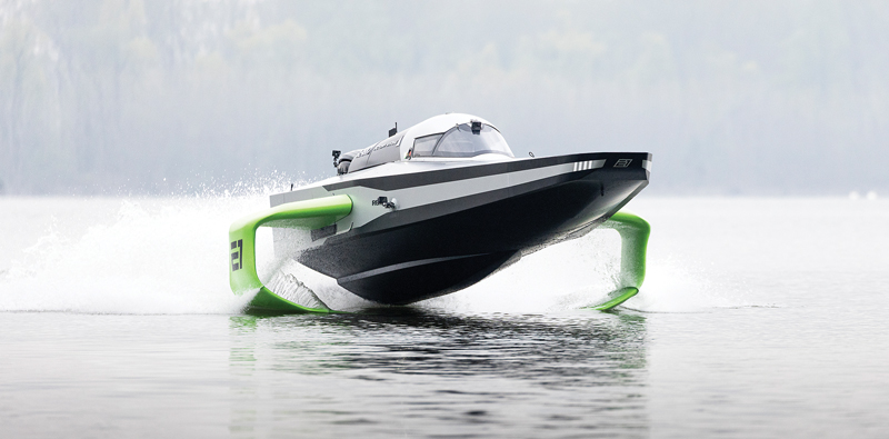 A Prototype E1 RaceBird Gets foil borne